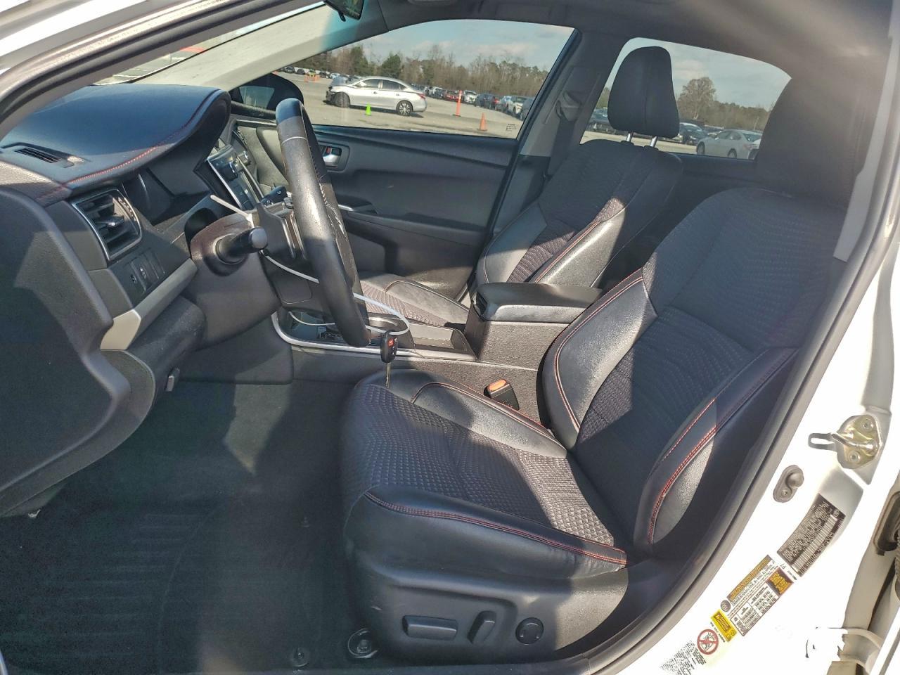 2015 TOYOTA CAMRY