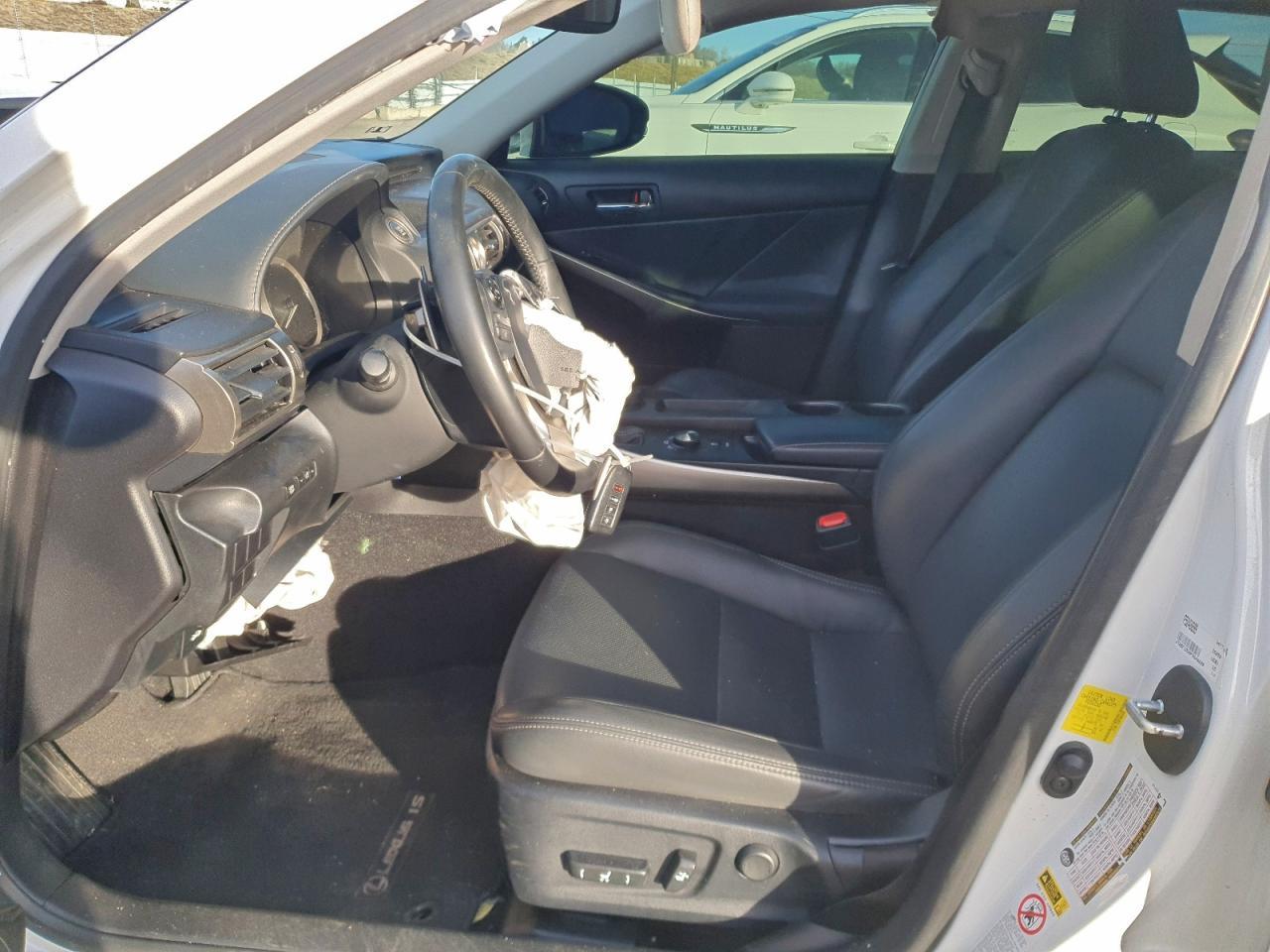 2015 LEXUS IS 250