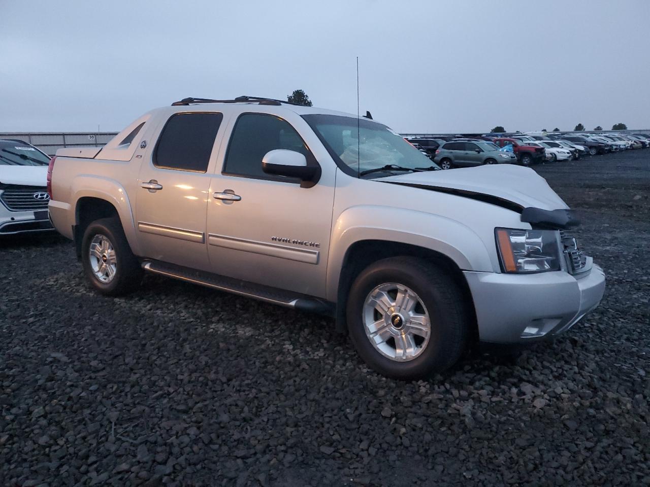 2011 CHEVROLET Avalanche
