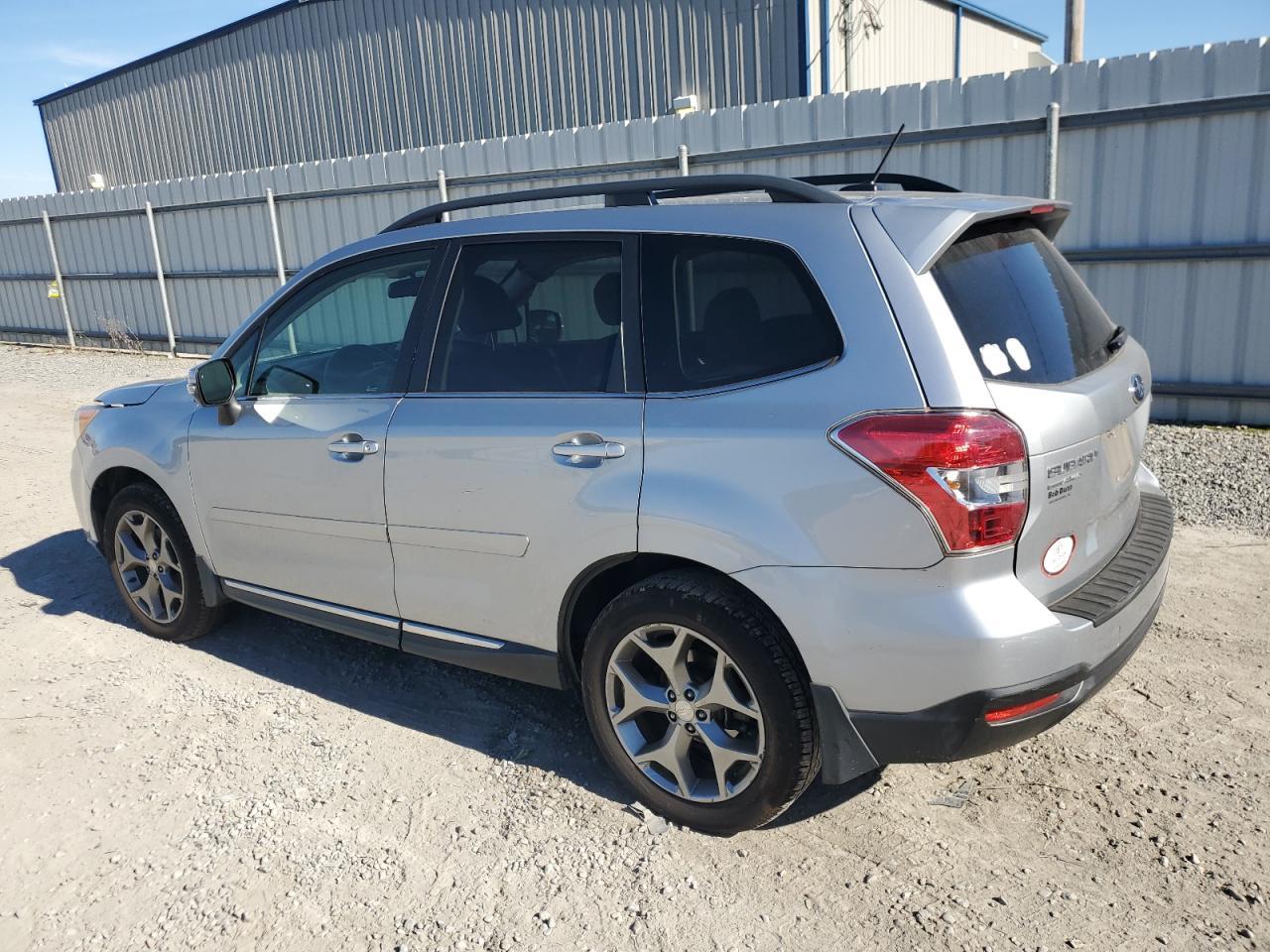 2015 SUBARU FORESTER