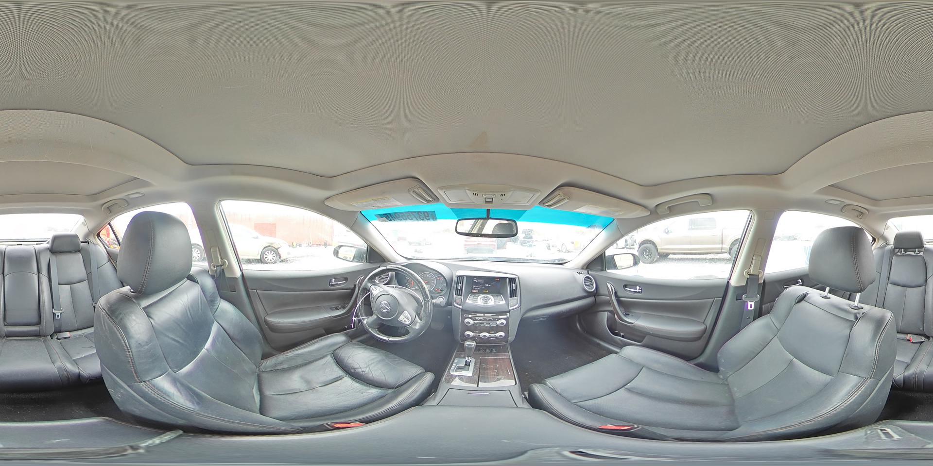 2012 NISSAN Maxima