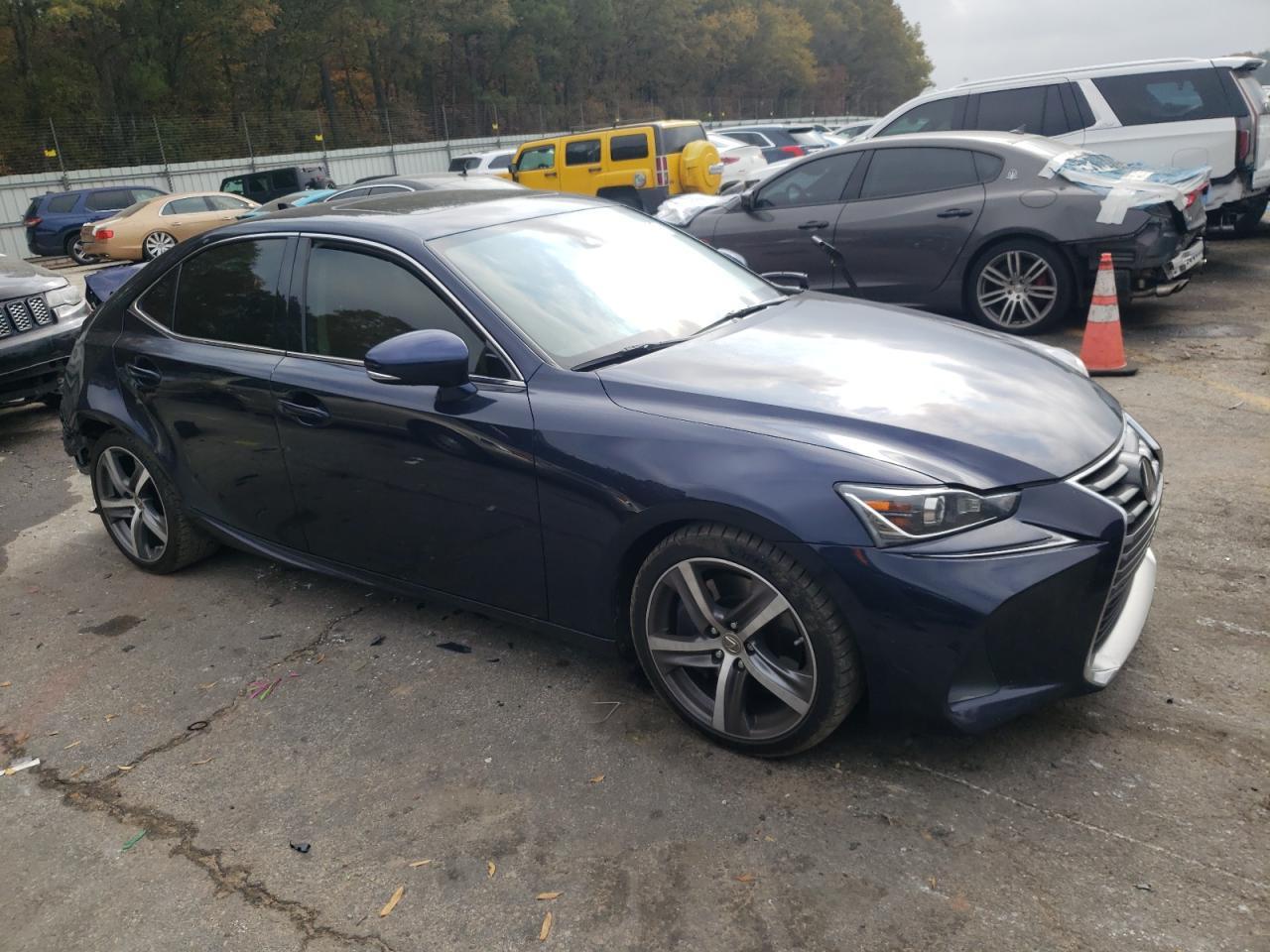 2017 LEXUS IS 300