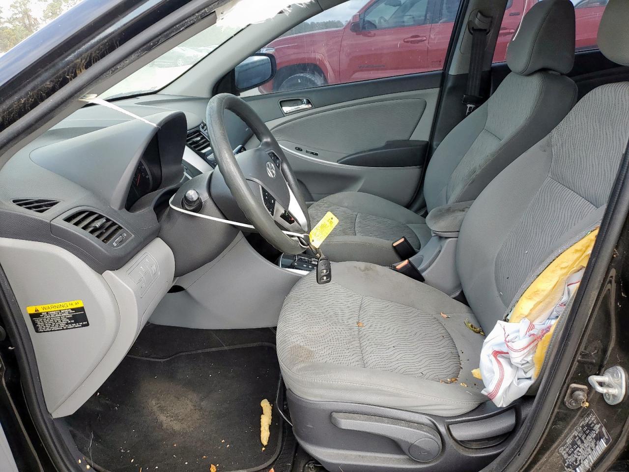 2013 HYUNDAI ACCENT
