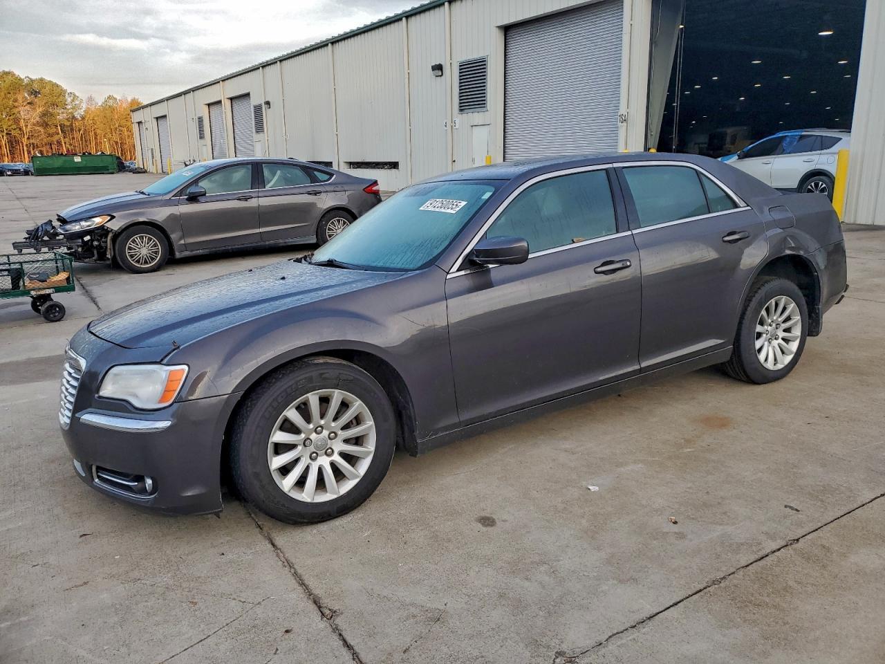 2013 CHRYSLER 300