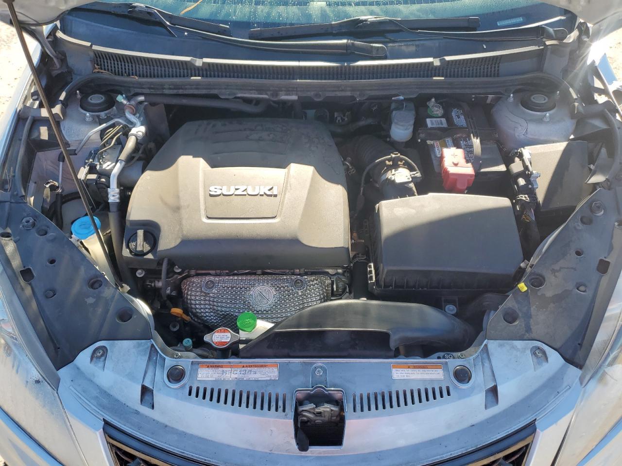 2012 SUZUKI Kizashi