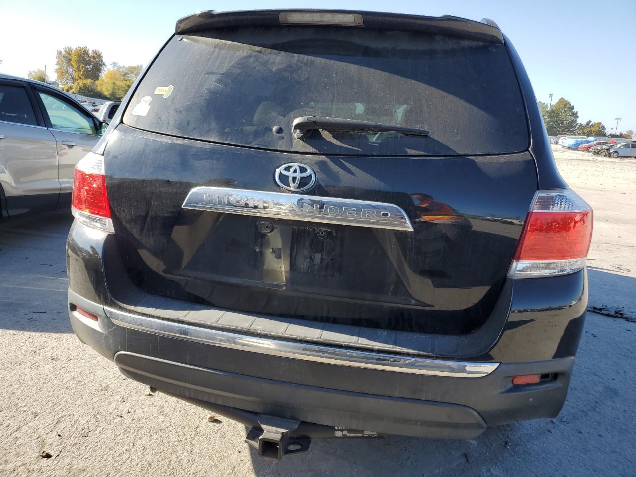 2012 TOYOTA HIGHLANDER