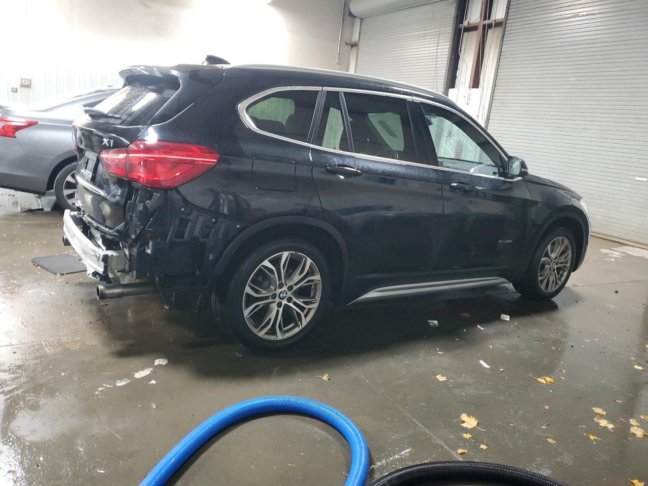 2017 BMW X1