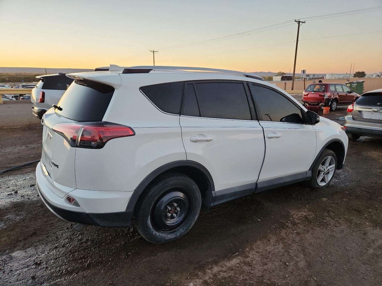 2016 TOYOTA RAV4