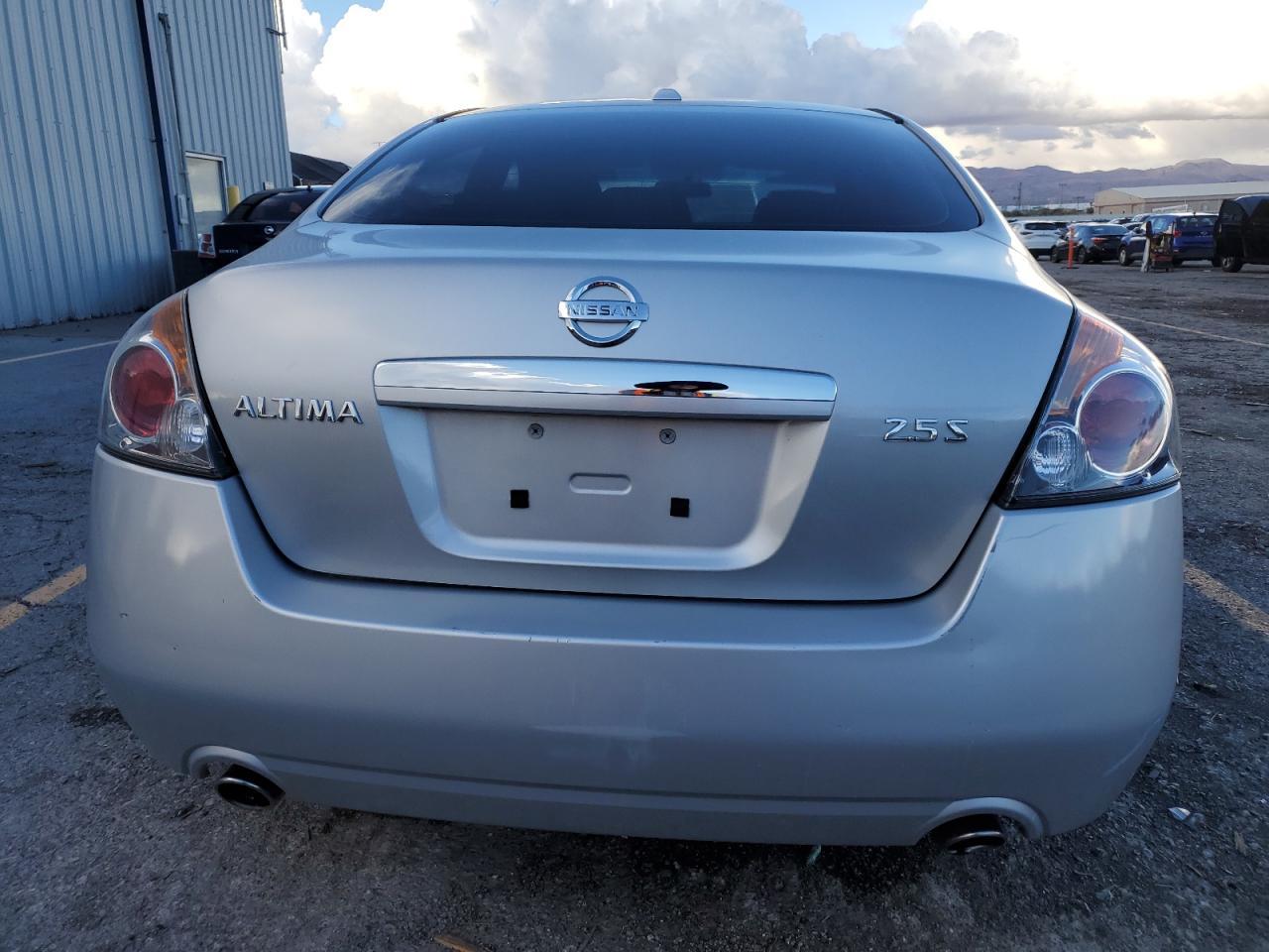 2009 NISSAN ALTIMA
