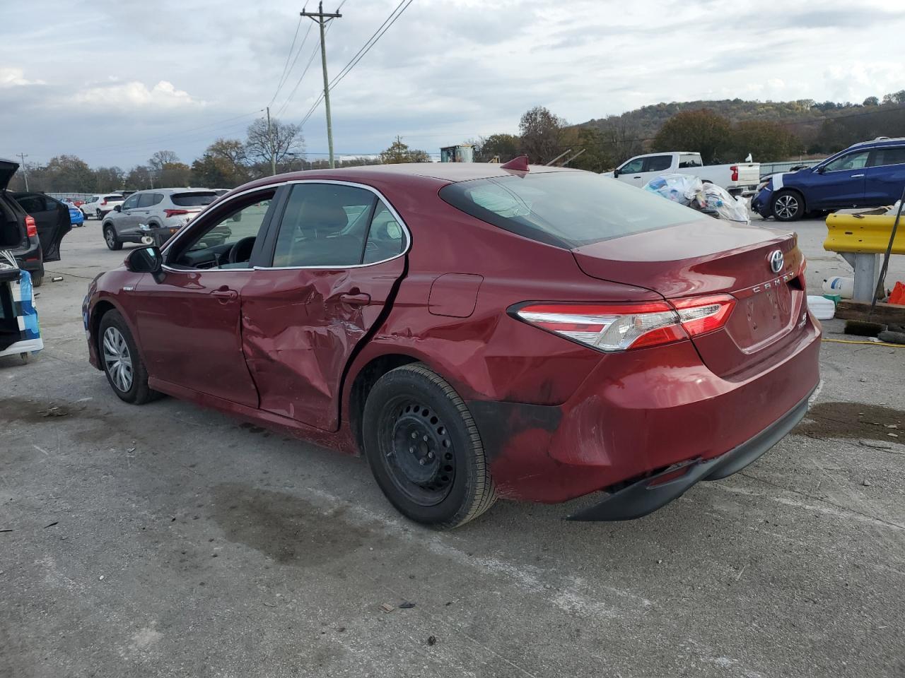 2019 TOYOTA CAMRY