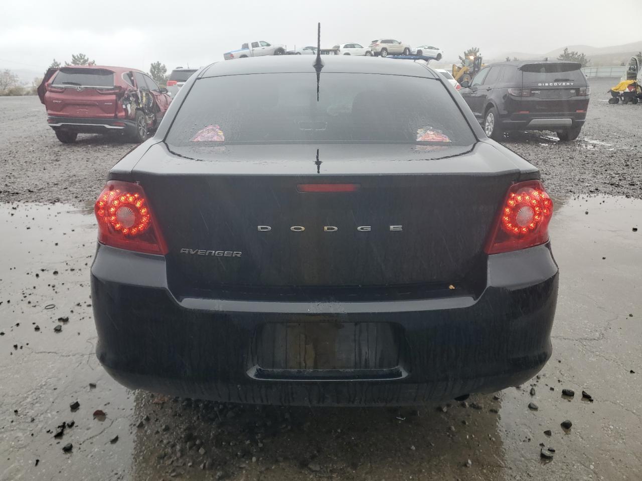 2013 DODGE Avenger