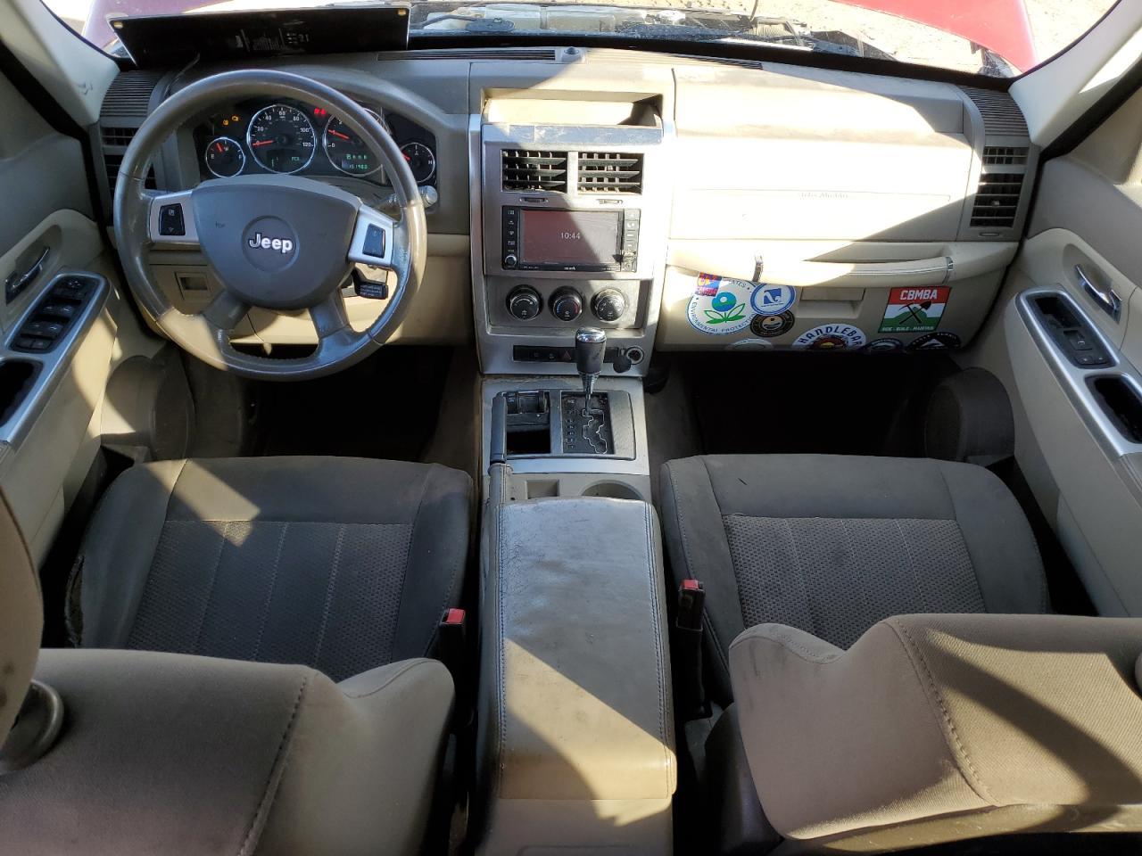 2009 JEEP Liberty