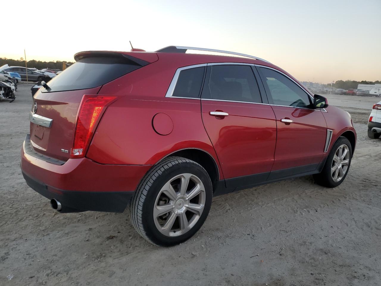 2016 CADILLAC SRX