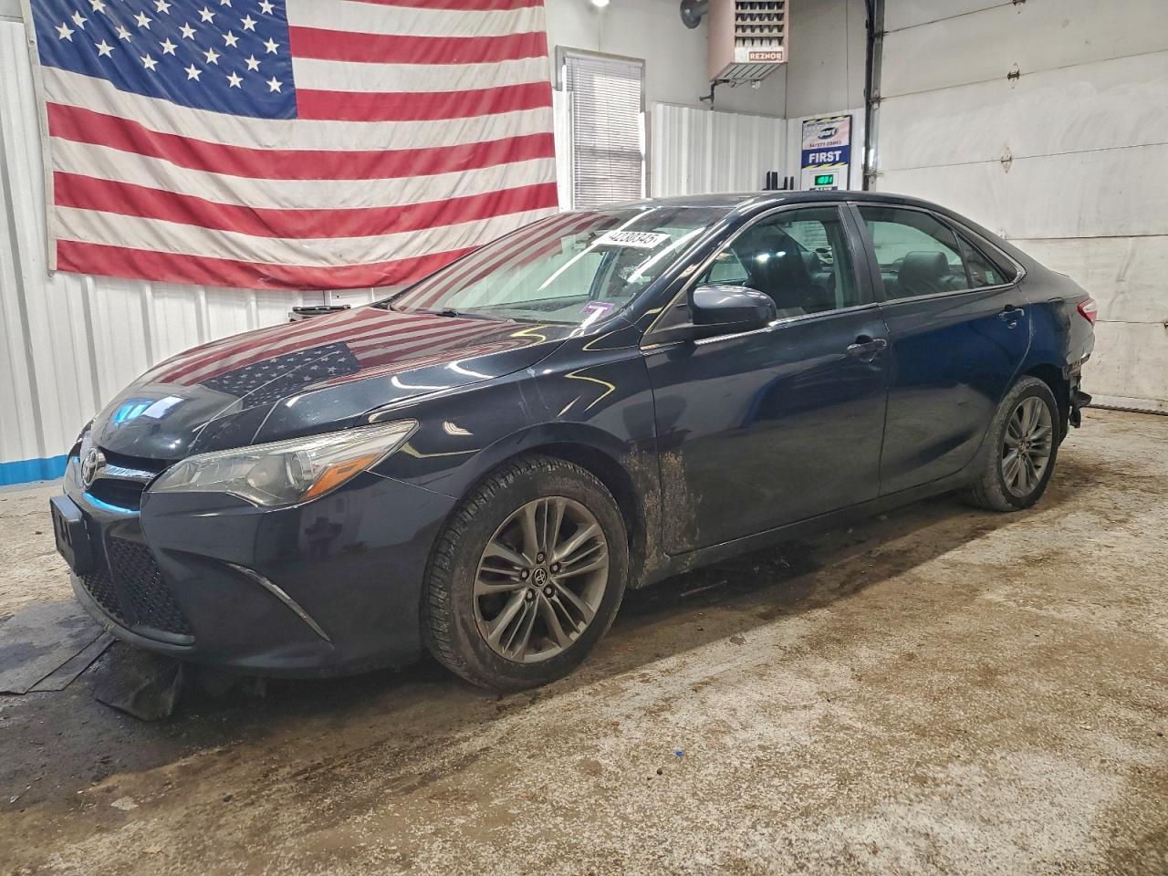2017 TOYOTA CAMRY