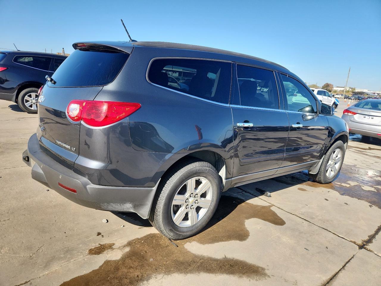 2011 CHEVROLET TRAVERSE