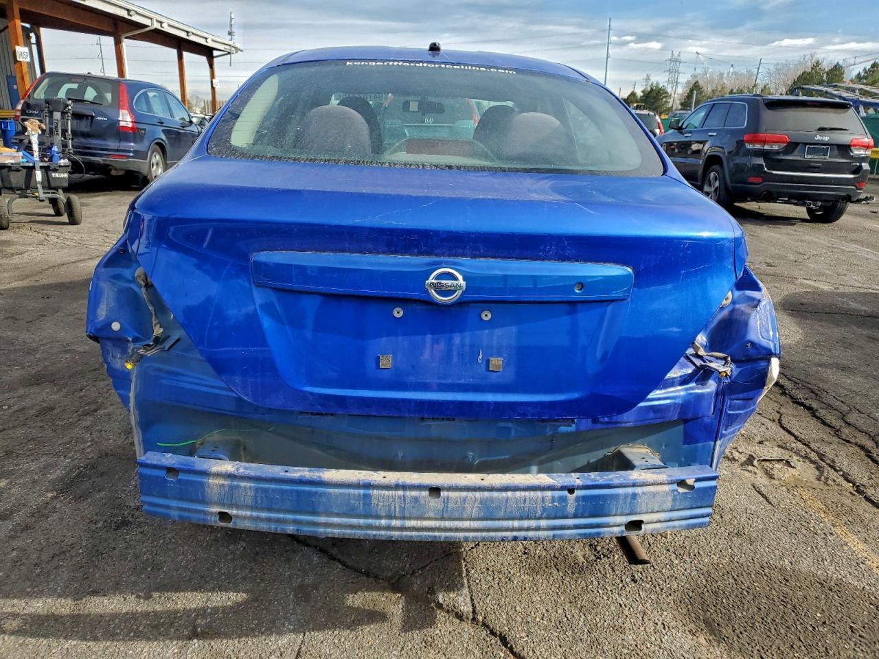 2012 NISSAN VERSA
