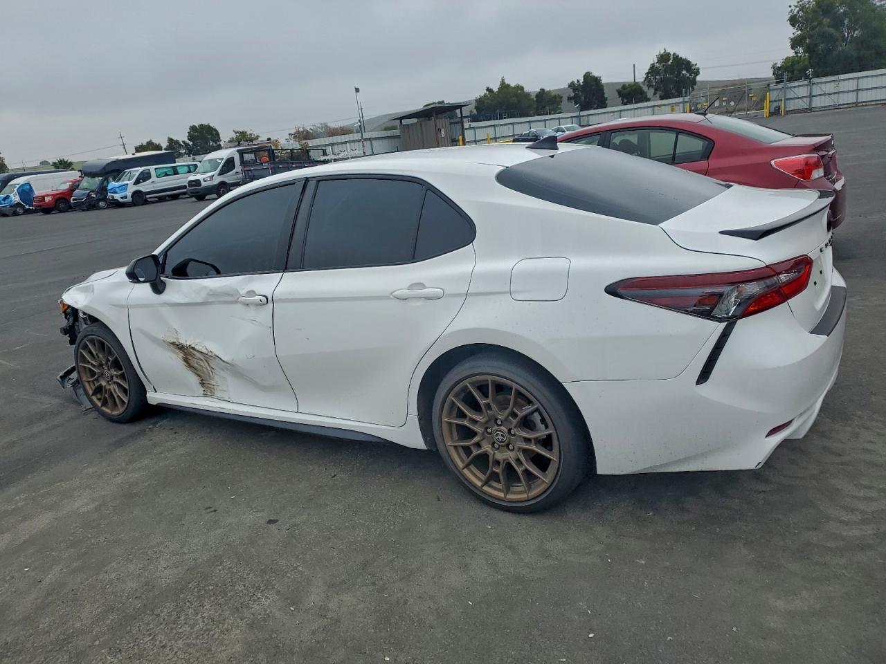 2023 TOYOTA CAMRY