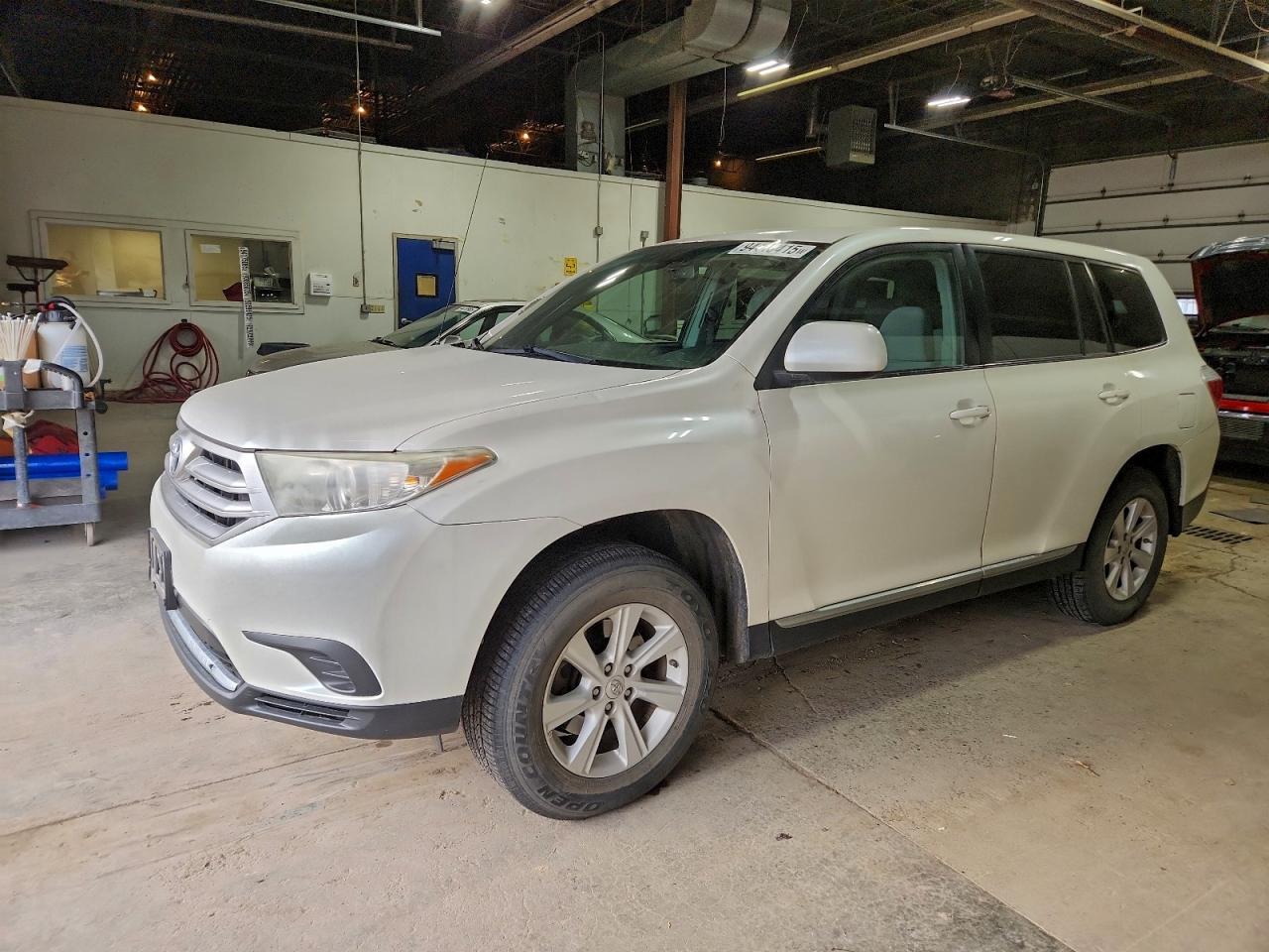 2012 TOYOTA HIGHLANDER