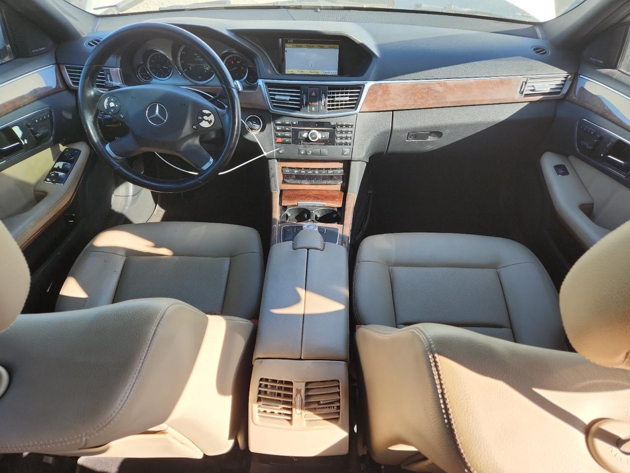 2010 MERCEDES-BENZ E-Class