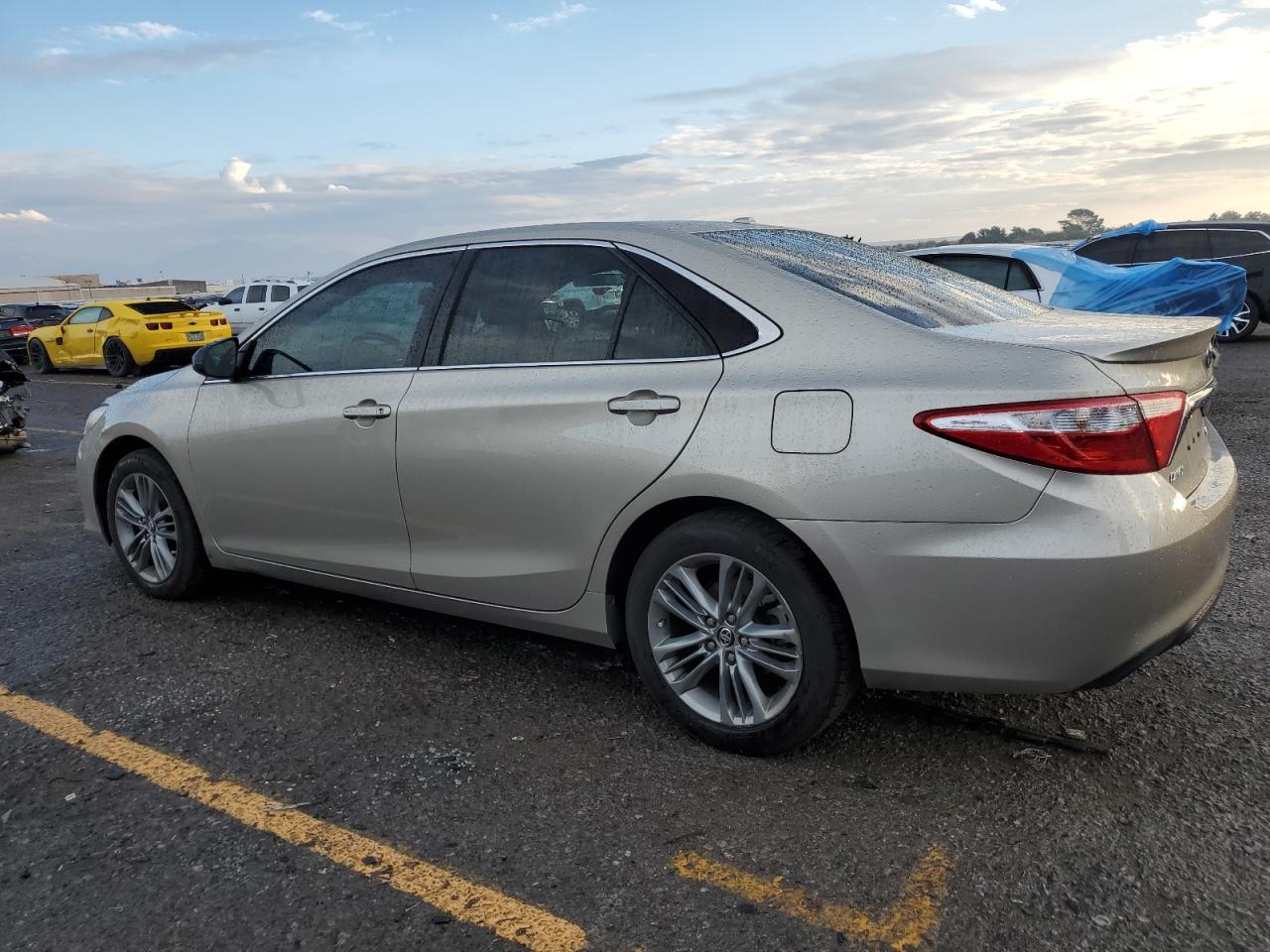 2015 TOYOTA CAMRY