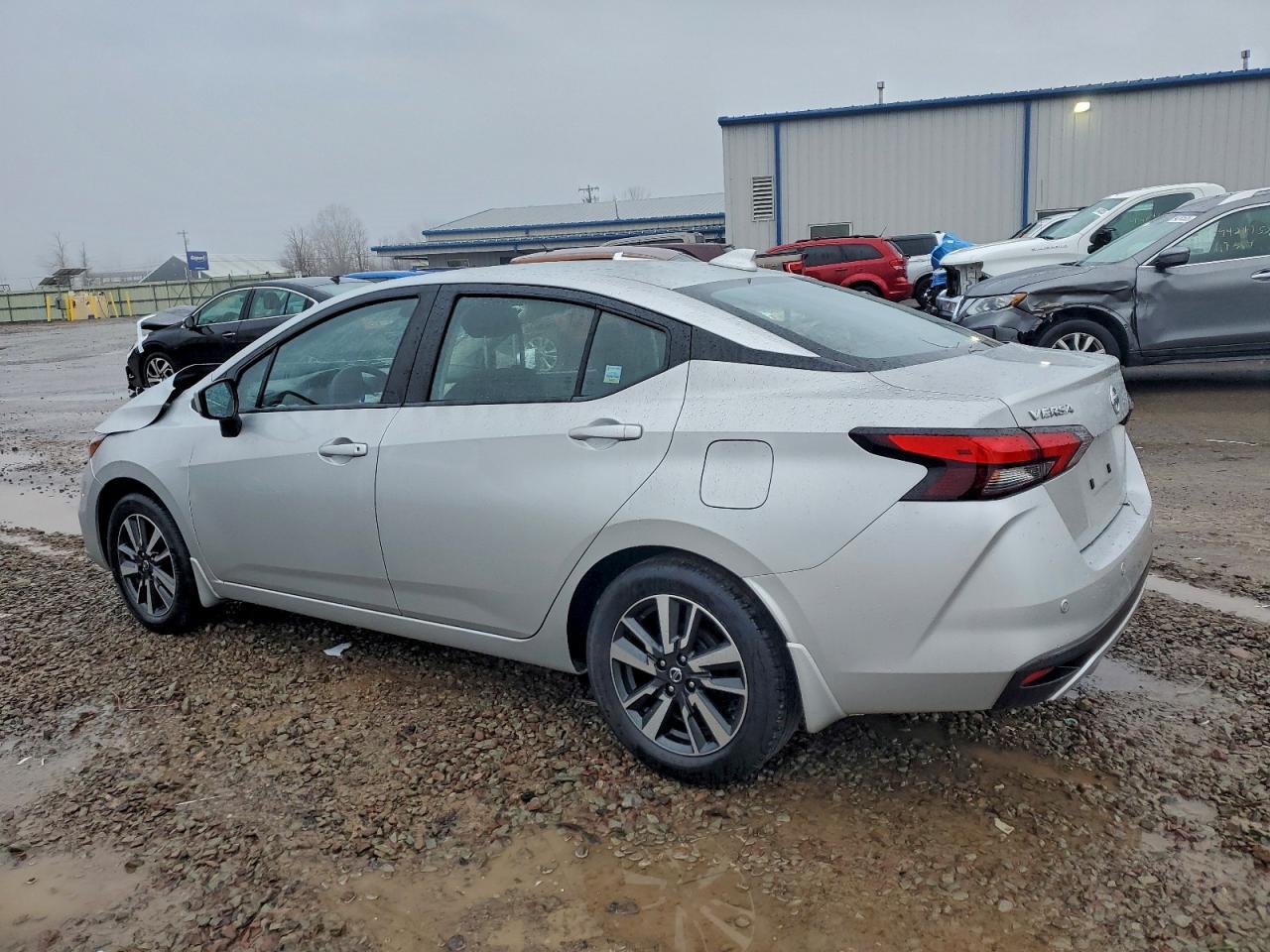 2022 NISSAN VERSA