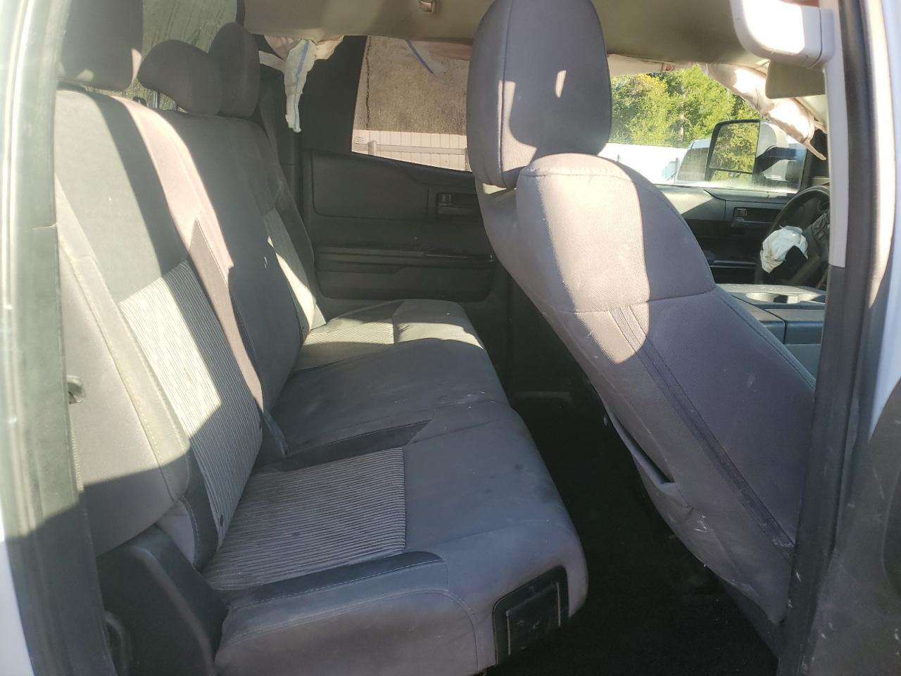 2017 TOYOTA TUNDRA