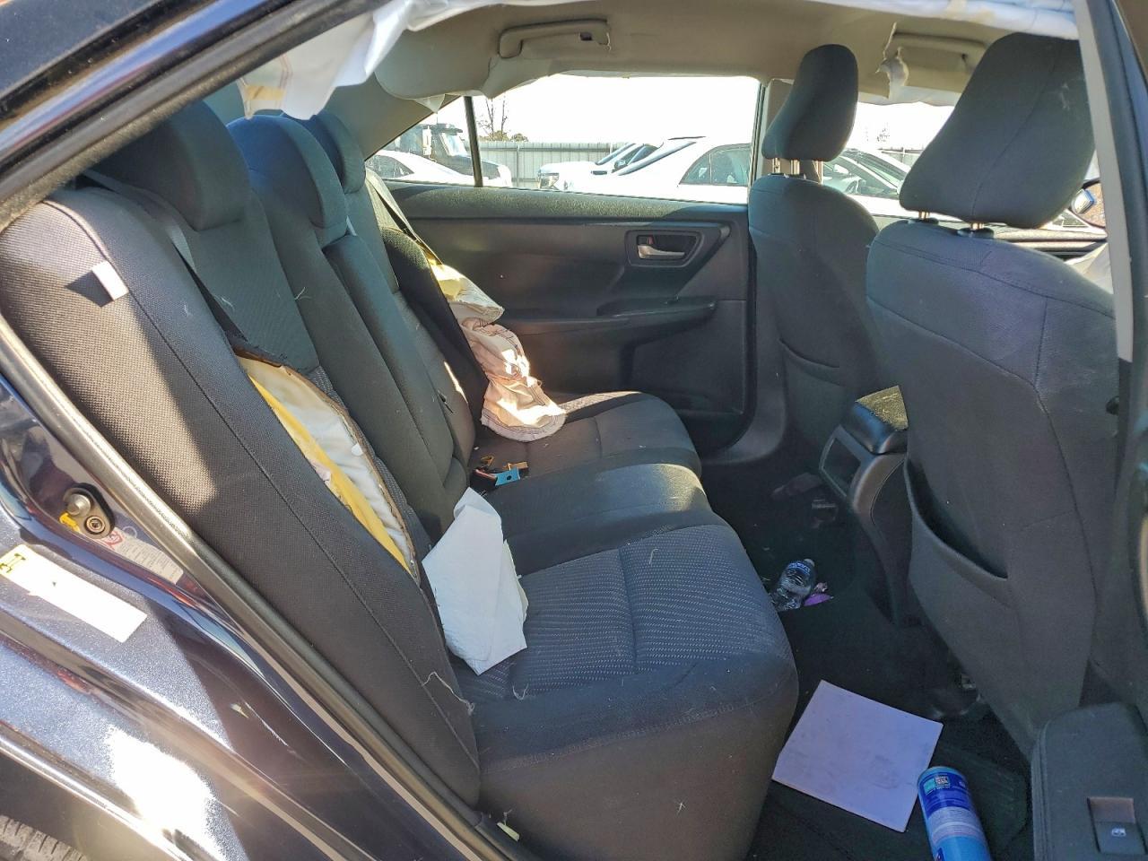 2016 TOYOTA CAMRY