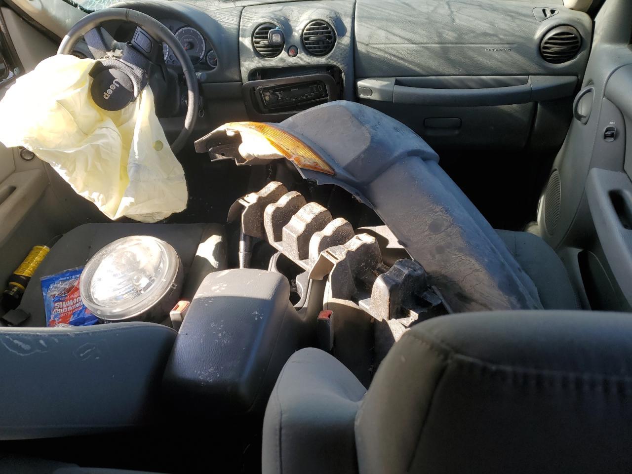 2005 JEEP Liberty