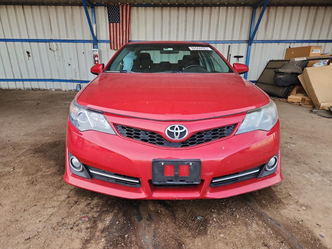 2014 TOYOTA CAMRY