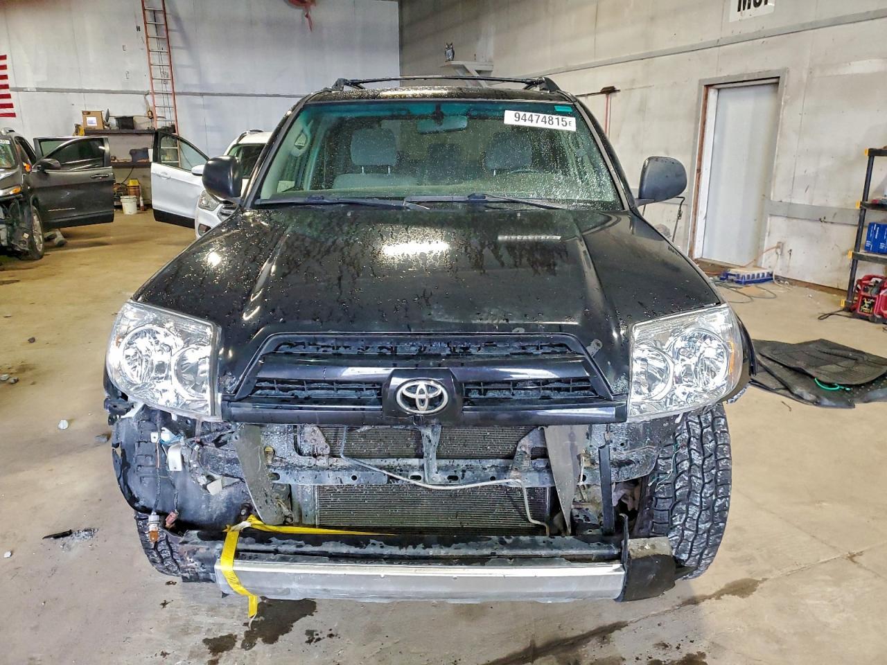 2004 TOYOTA 4Runner