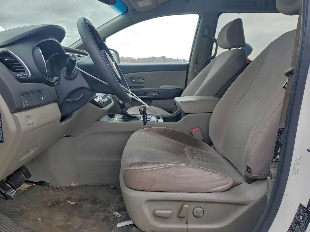 2016 KIA SEDONA
