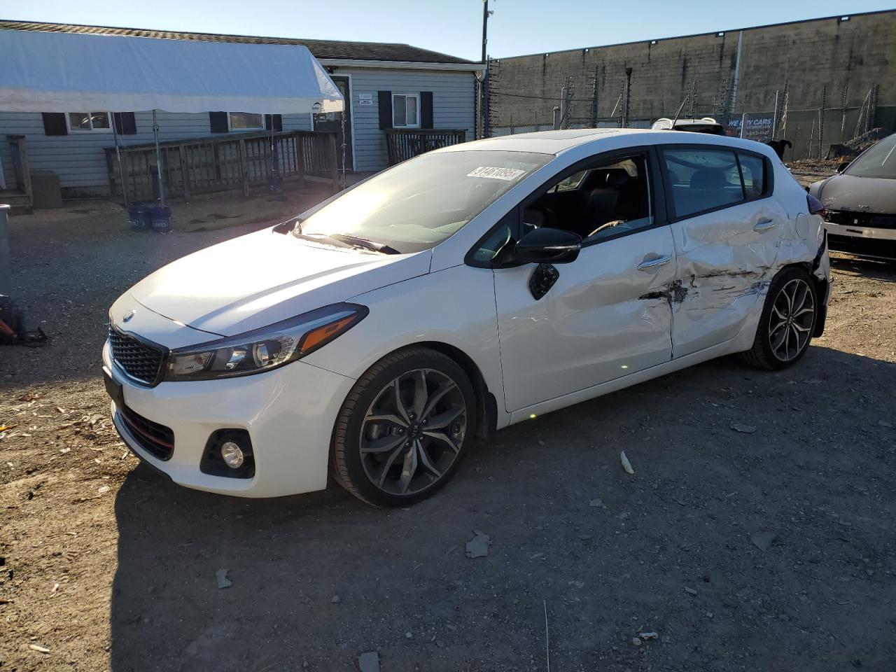 2017 KIA FORTE