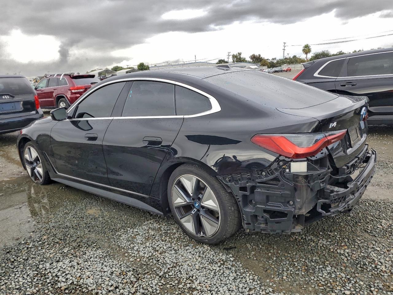 2024 BMW i4