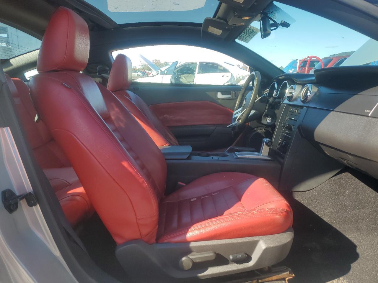 2009 FORD MUSTANG