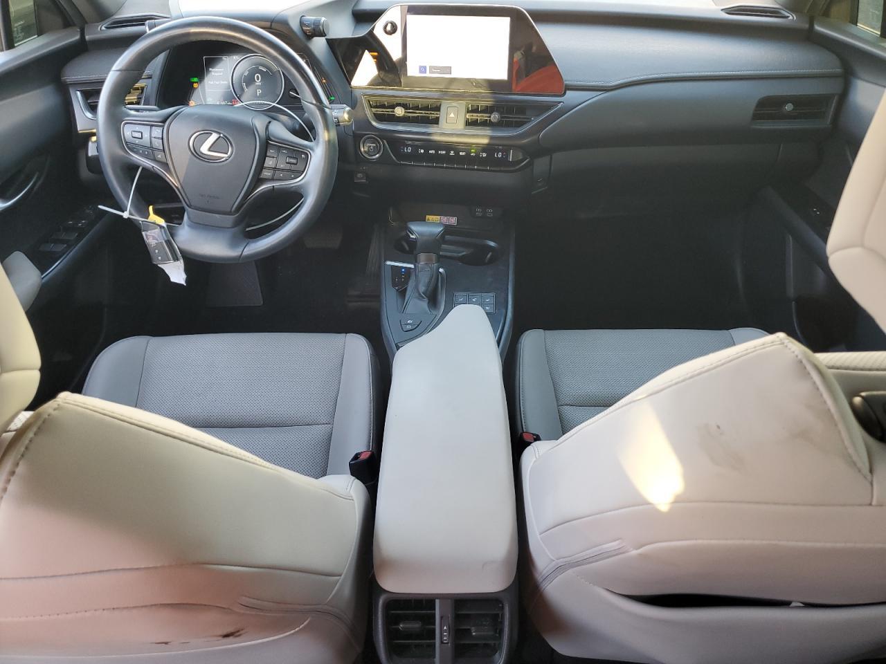 2023 LEXUS UX 250H