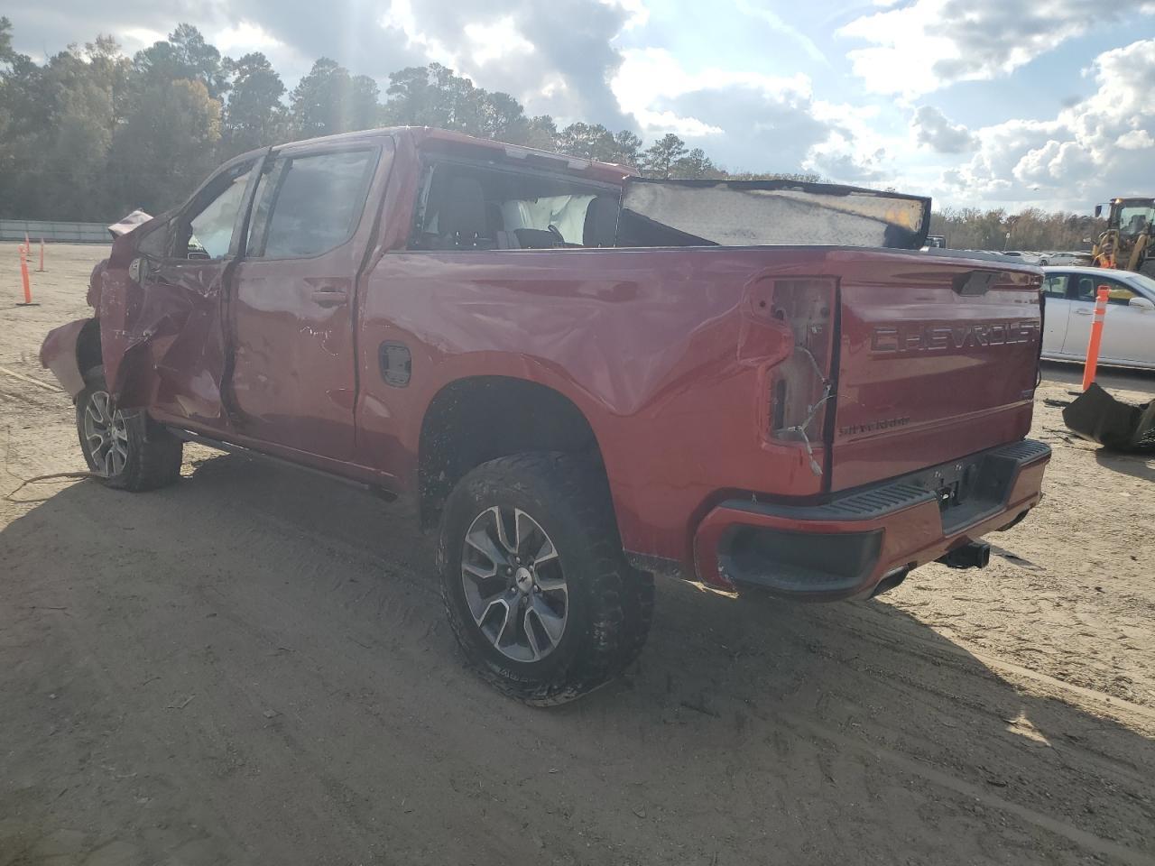 2021 CHEVROLET Silverado