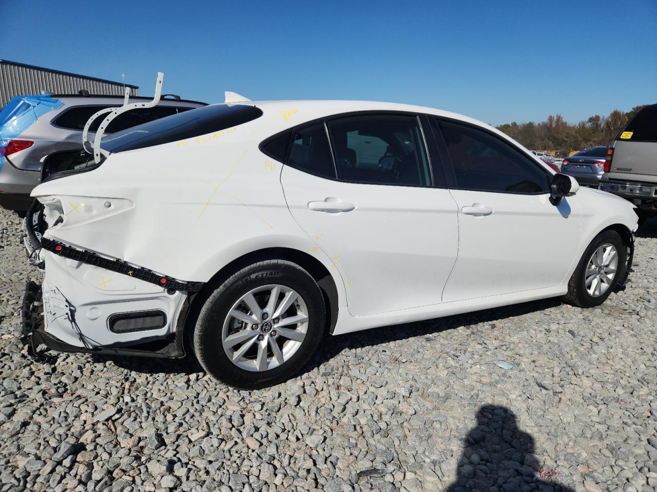 2025 TOYOTA CAMRY