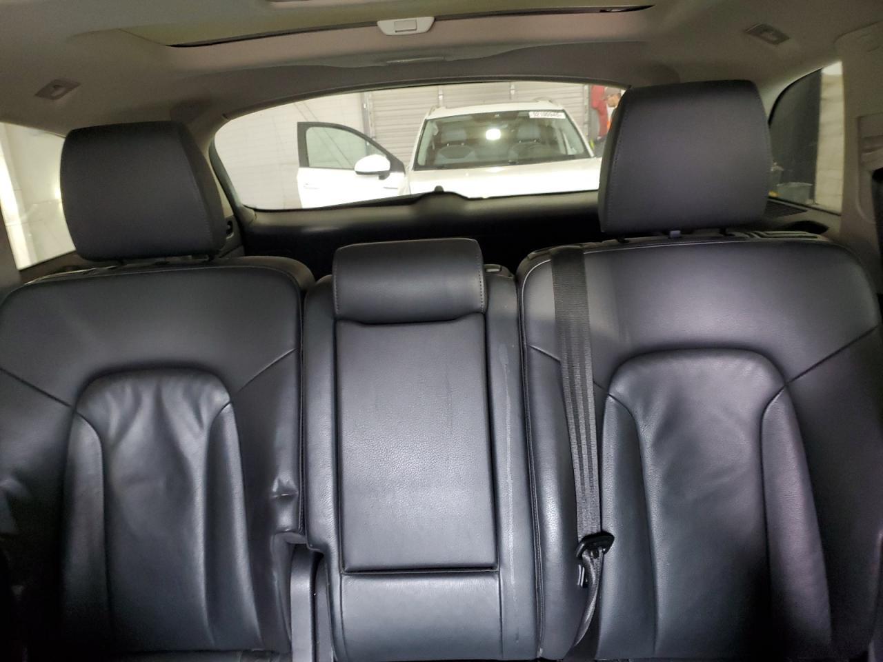 2015 AUDI Q7
