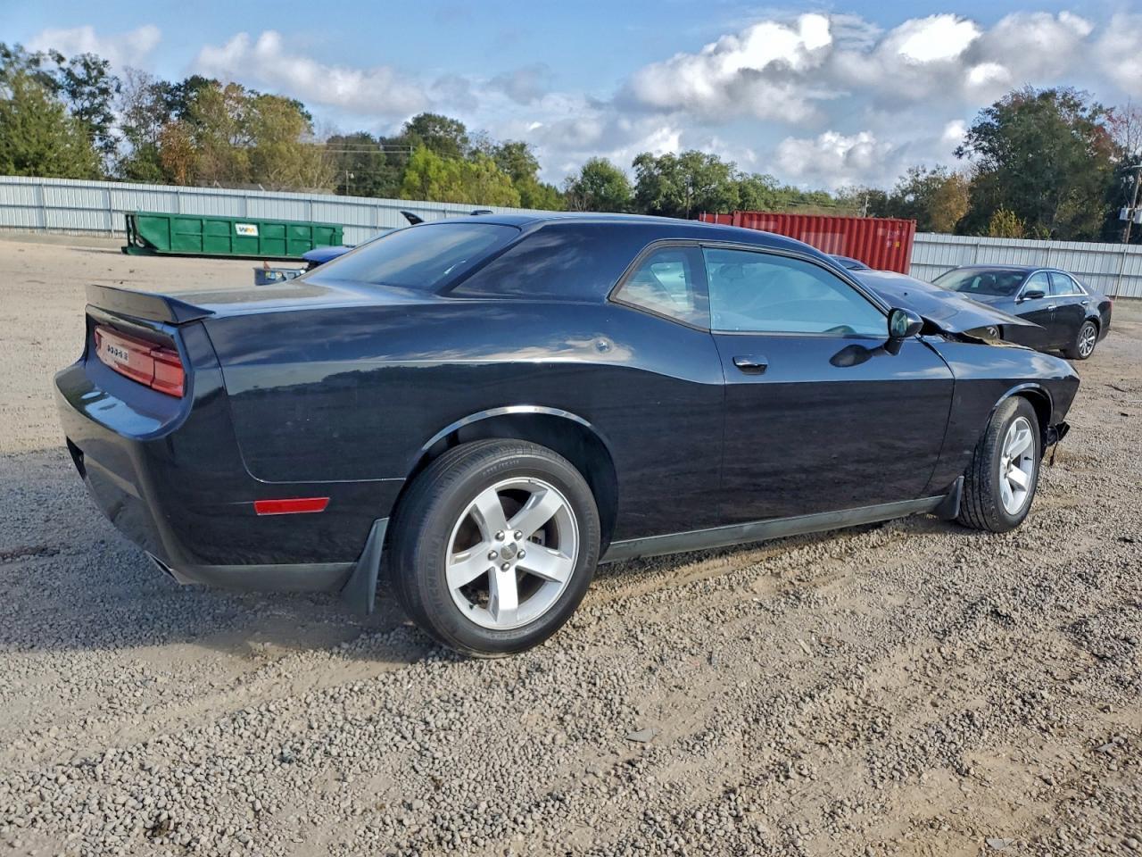2011 DODGE Challenger