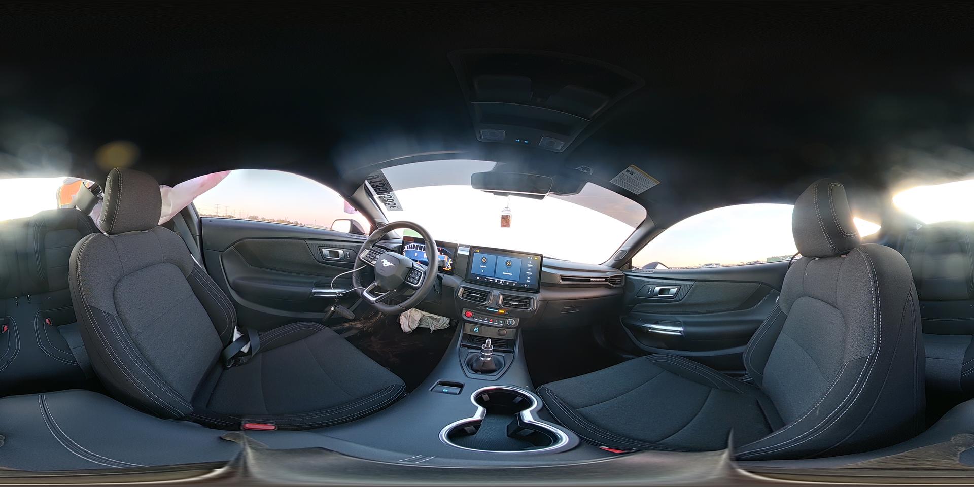 2024 FORD MUSTANG