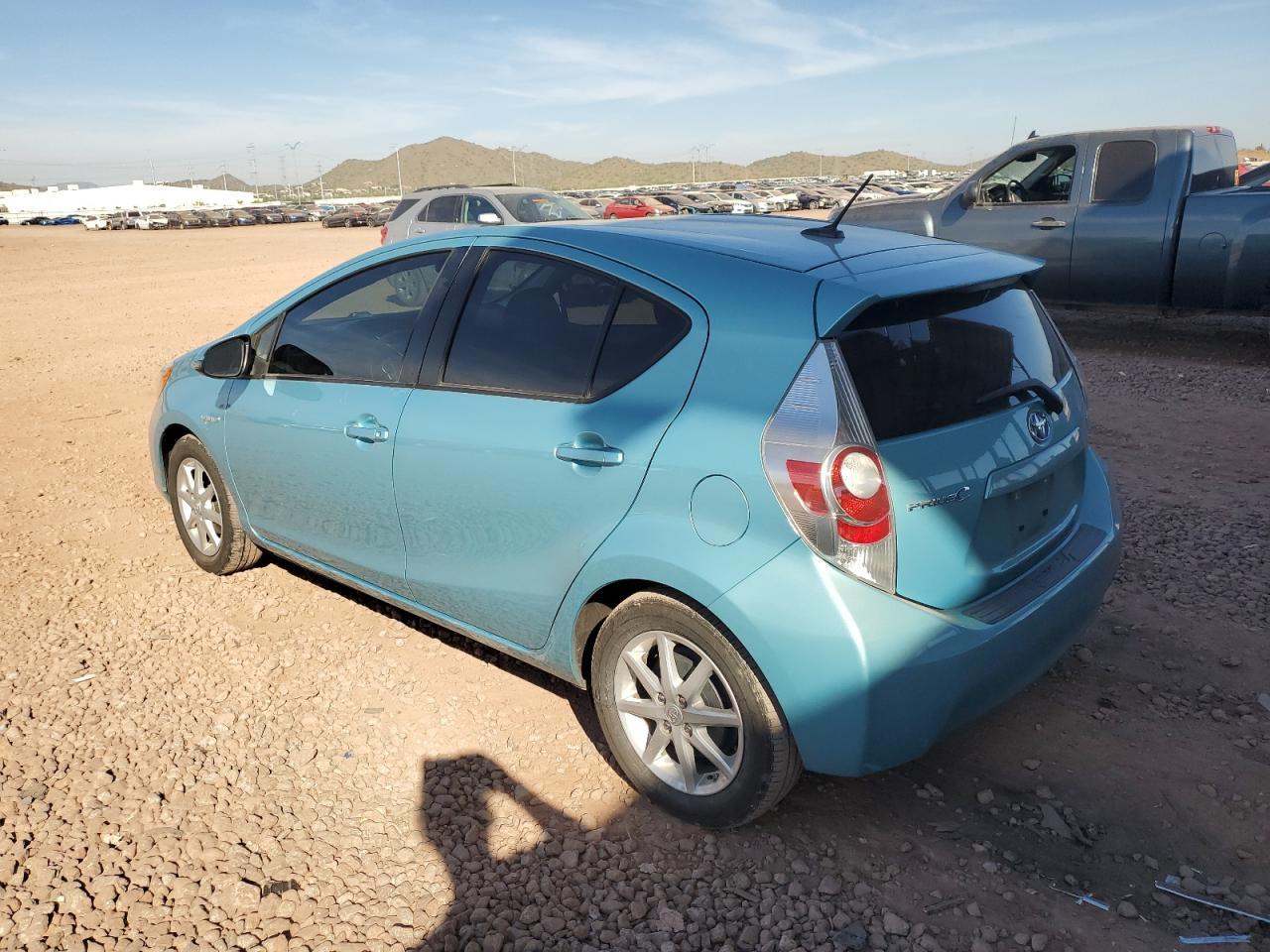 2014 TOYOTA Prius c
