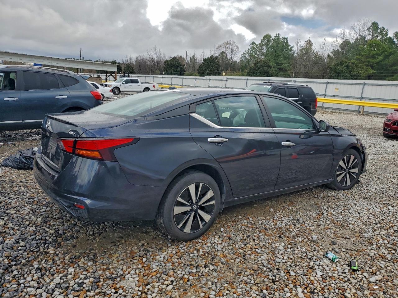 2021 NISSAN ALTIMA