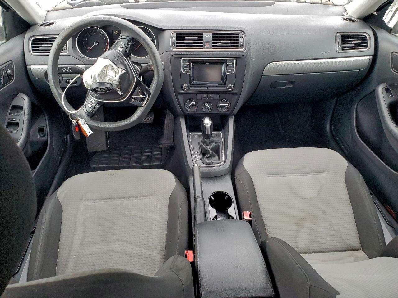 2017 VOLKSWAGEN JETTA
