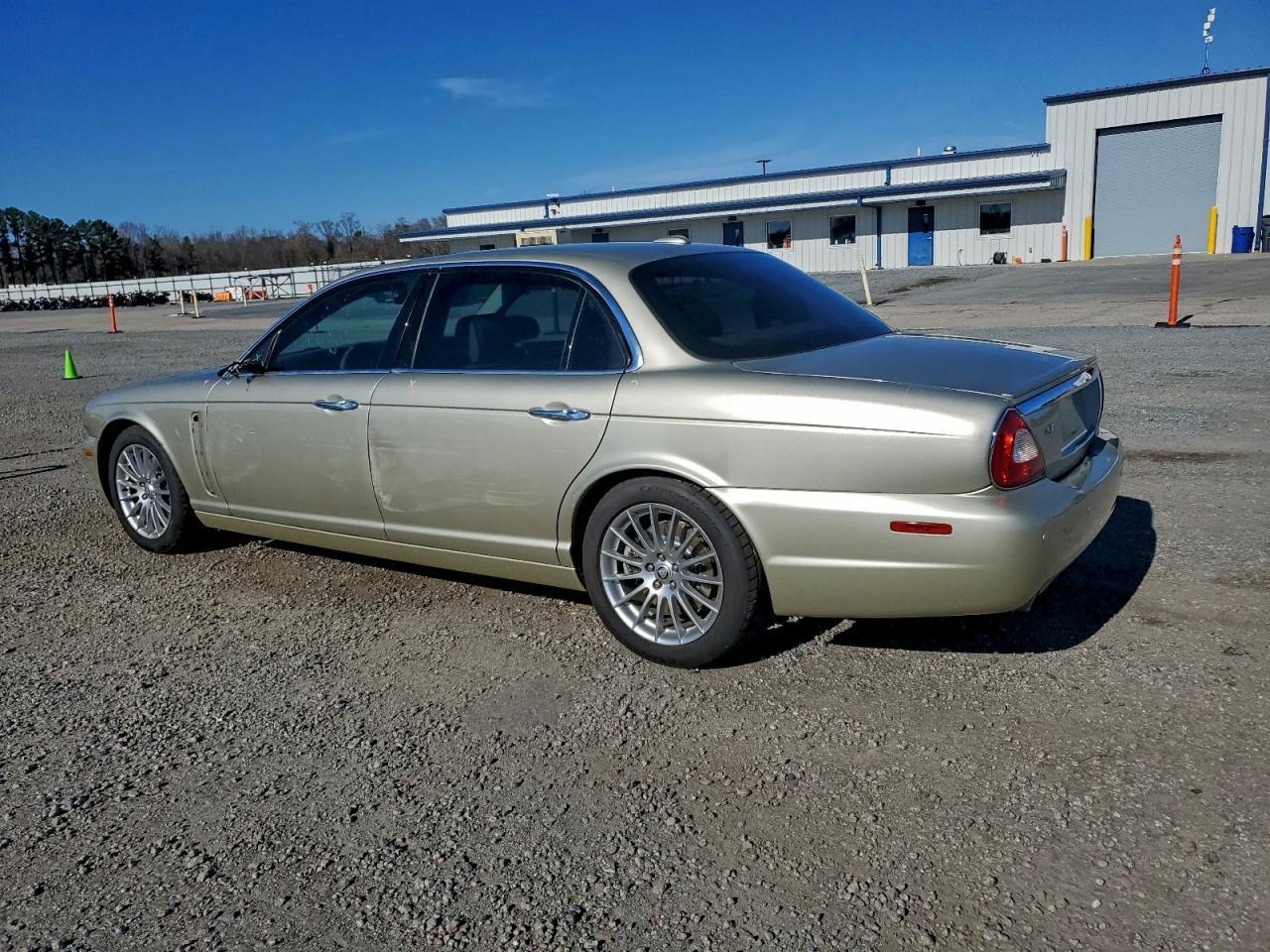 2008 JAGUAR Xj-Series