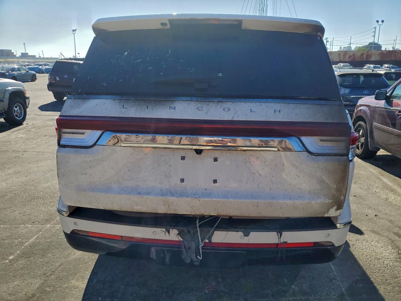 2022 LINCOLN Navigator