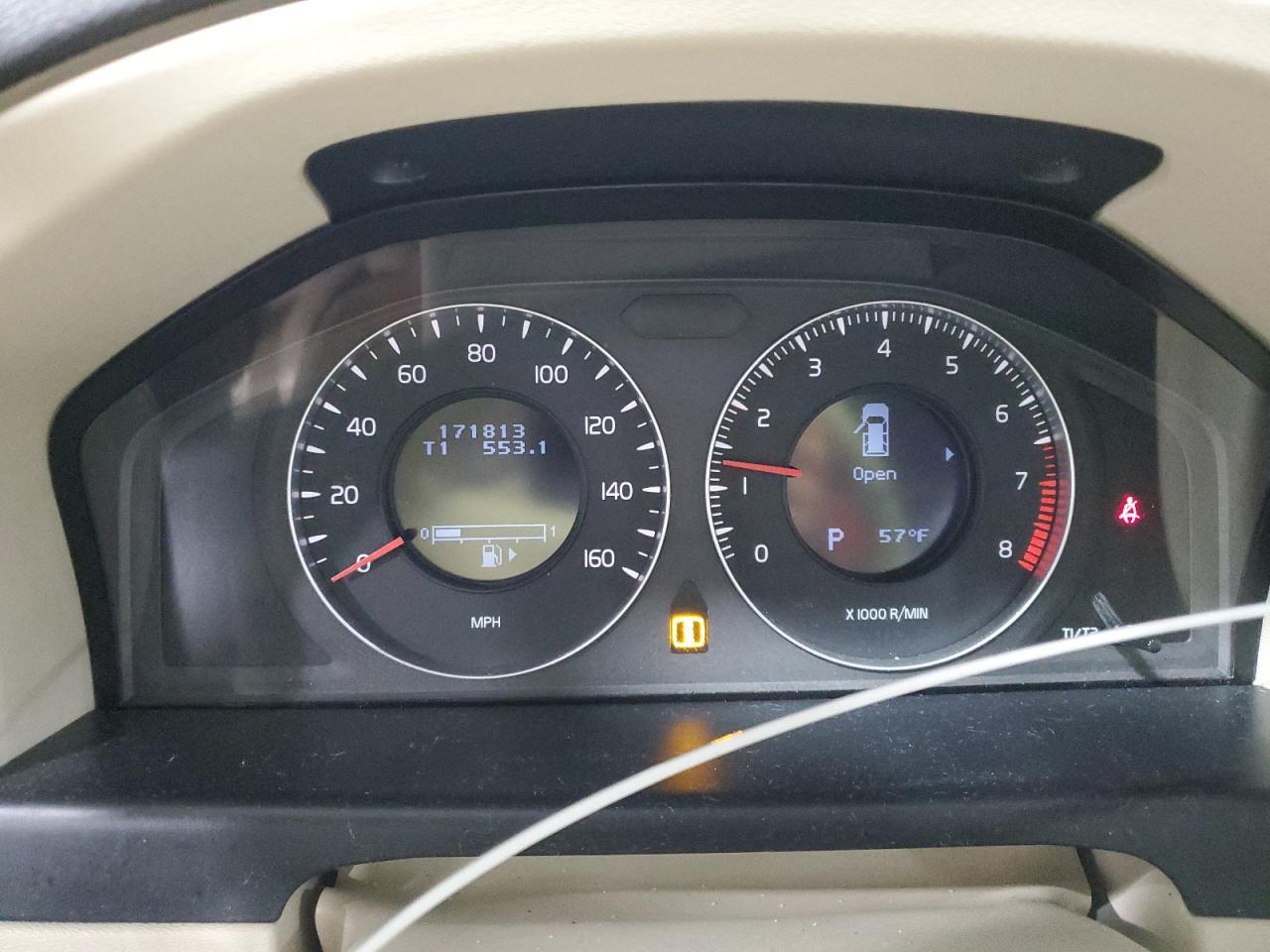 2008 VOLVO XC70