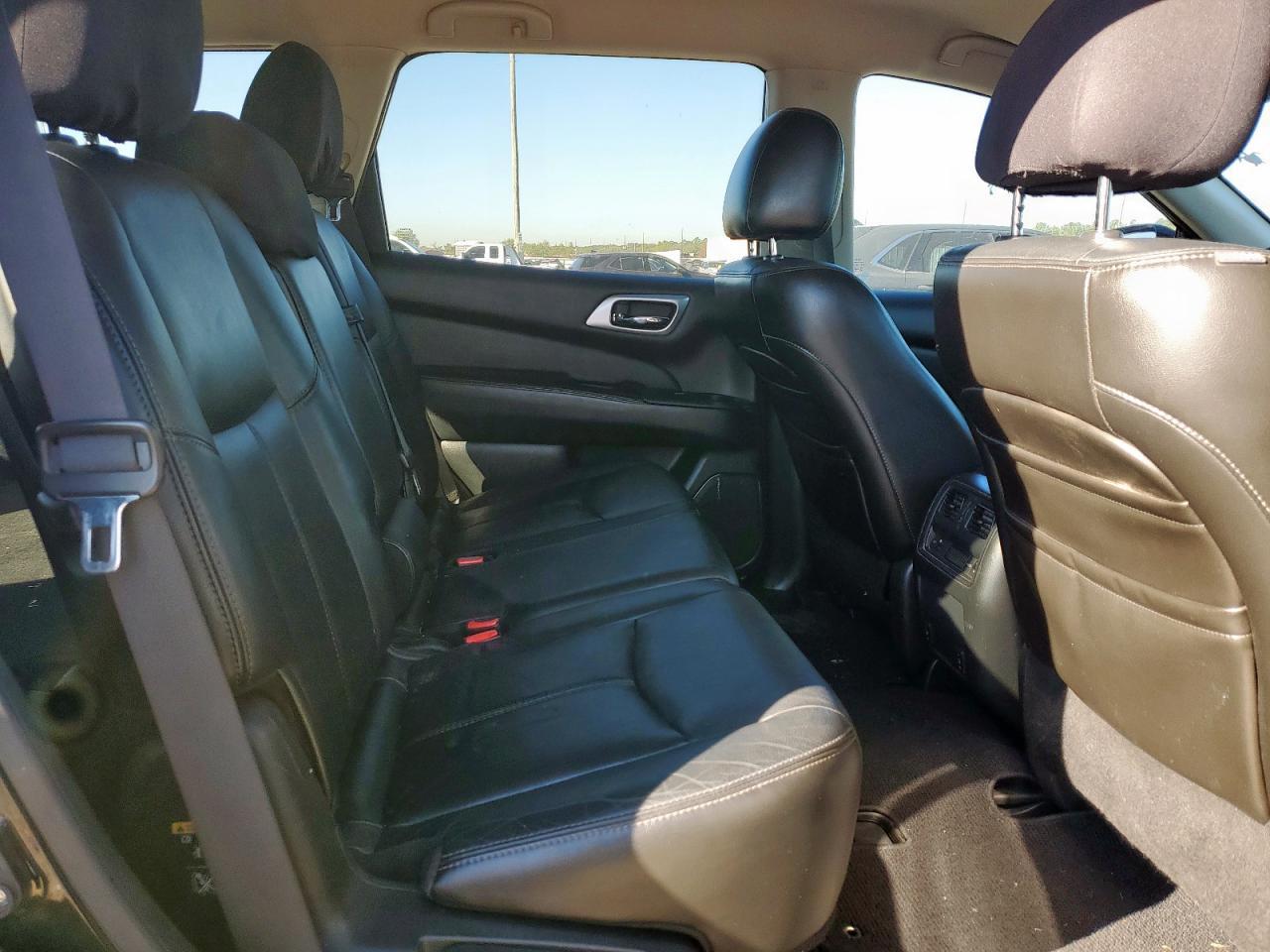 2013 NISSAN PATHFINDER