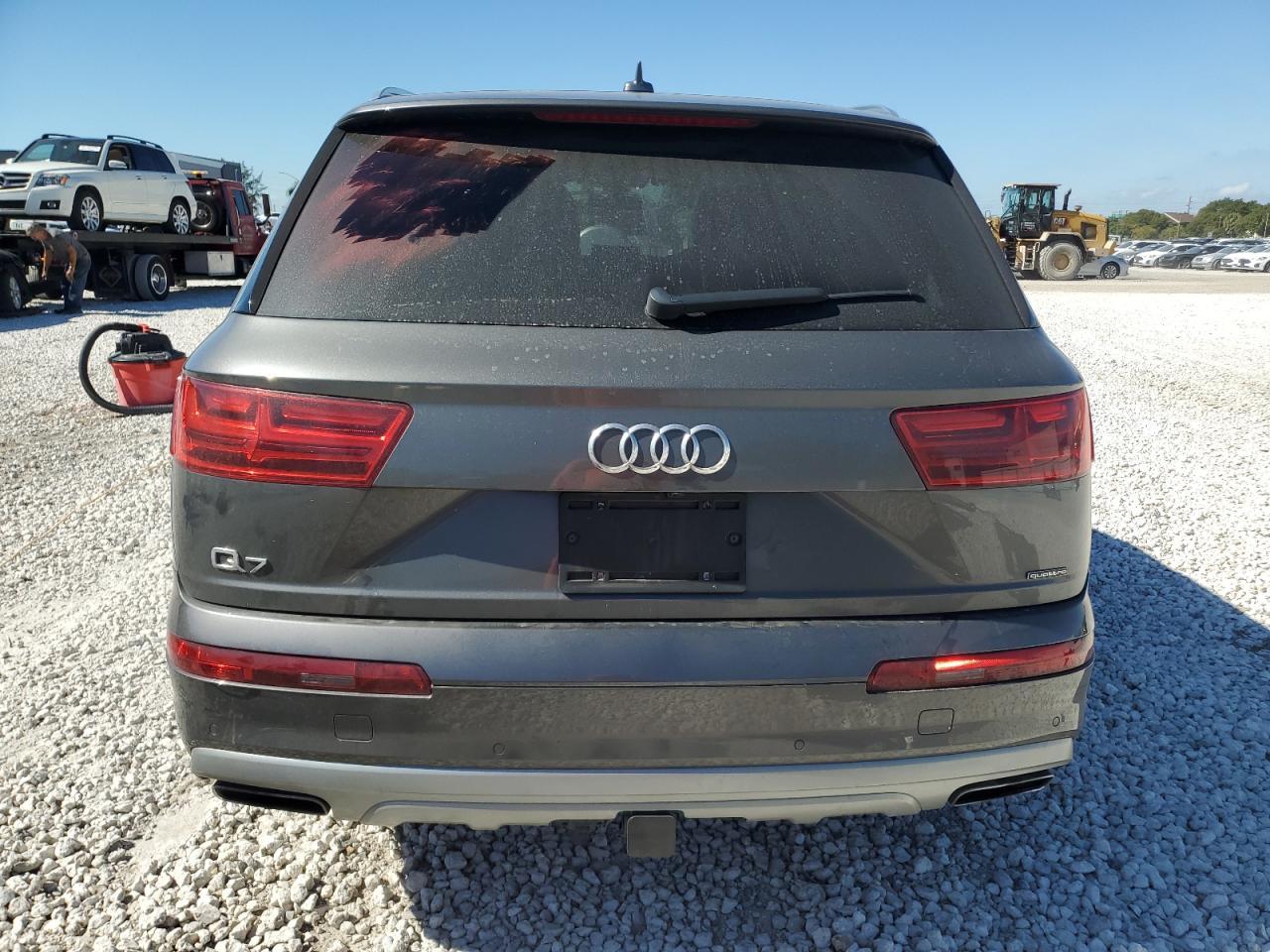 2019 AUDI Q7