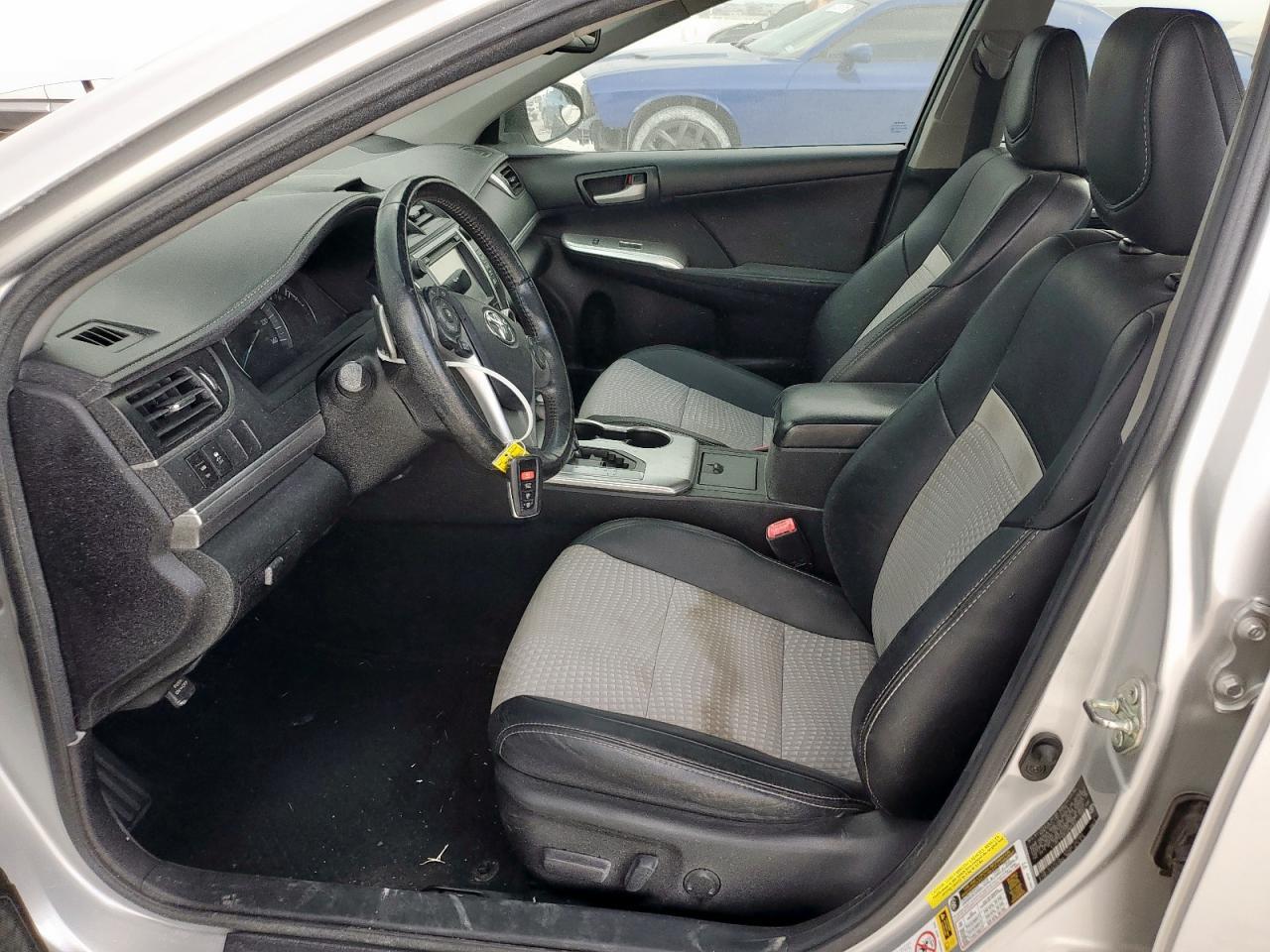 2014 TOYOTA CAMRY