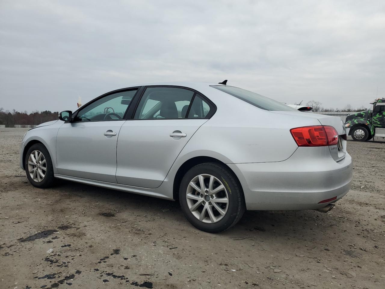 2012 VOLKSWAGEN JETTA